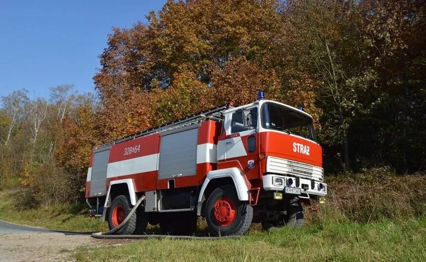 11896579-magirus-deutz-rosenbauer.jpg