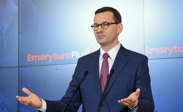 Emerytura Plus przyjęta przez rząd. Morawiecki: Kiedy jedni szukają w Polsce dyktatury, my zwiększamy emerytury