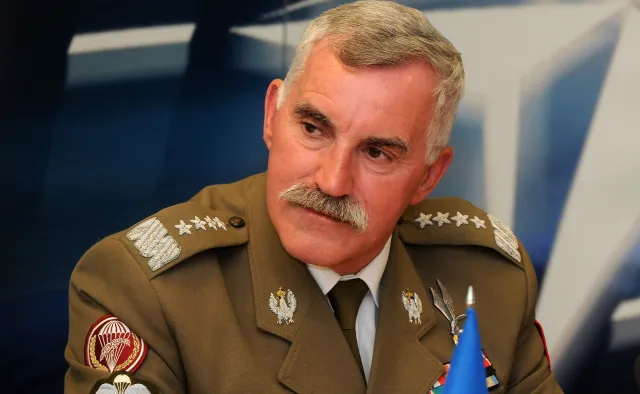 Generał Bieniek: Konflikt regionalny w Arabii Saudyjskiej i Jemenie też bardzo szybko może przerodzić się w światowy