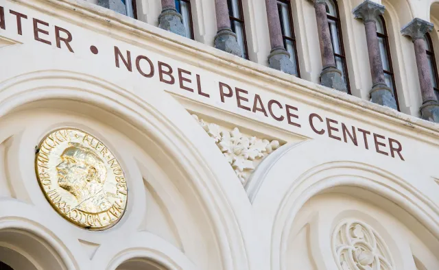 Nobel z chemii przyznany. Naukowcy nagrodzeni za baterie litowo-jonowe