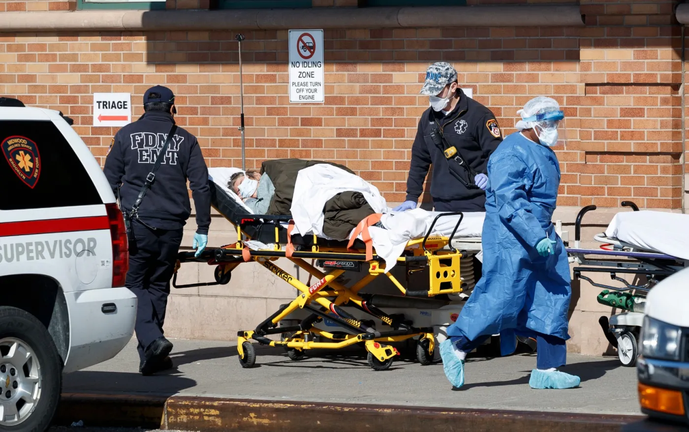 Burmistrz NYC do Trumpa: Zamierza pan uratować miasto, czy powiedzieć, żeby padło martwe