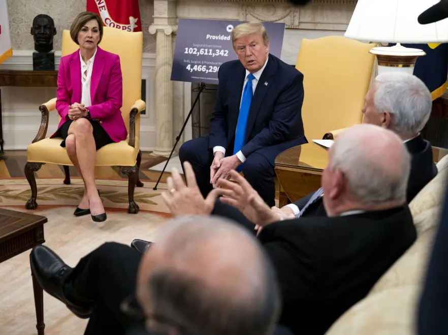 Kim Reynolds Donald Trump