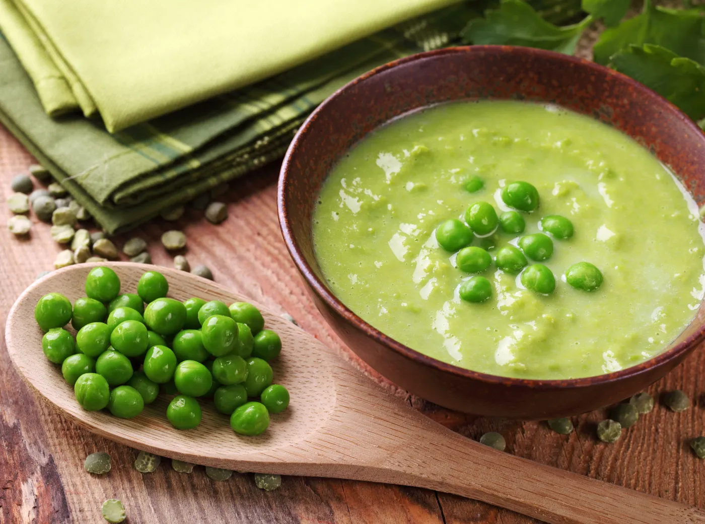 3975805-zupa-obiad-zielony-groszek.jpg