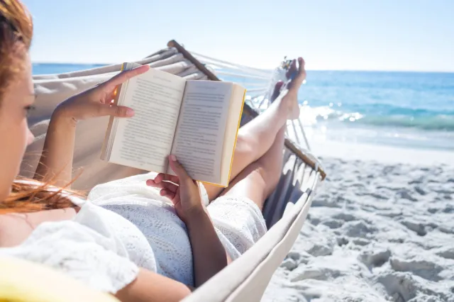 Wakacje 2020. Będzie drożej z dnia na dzień? [WYWIAD]