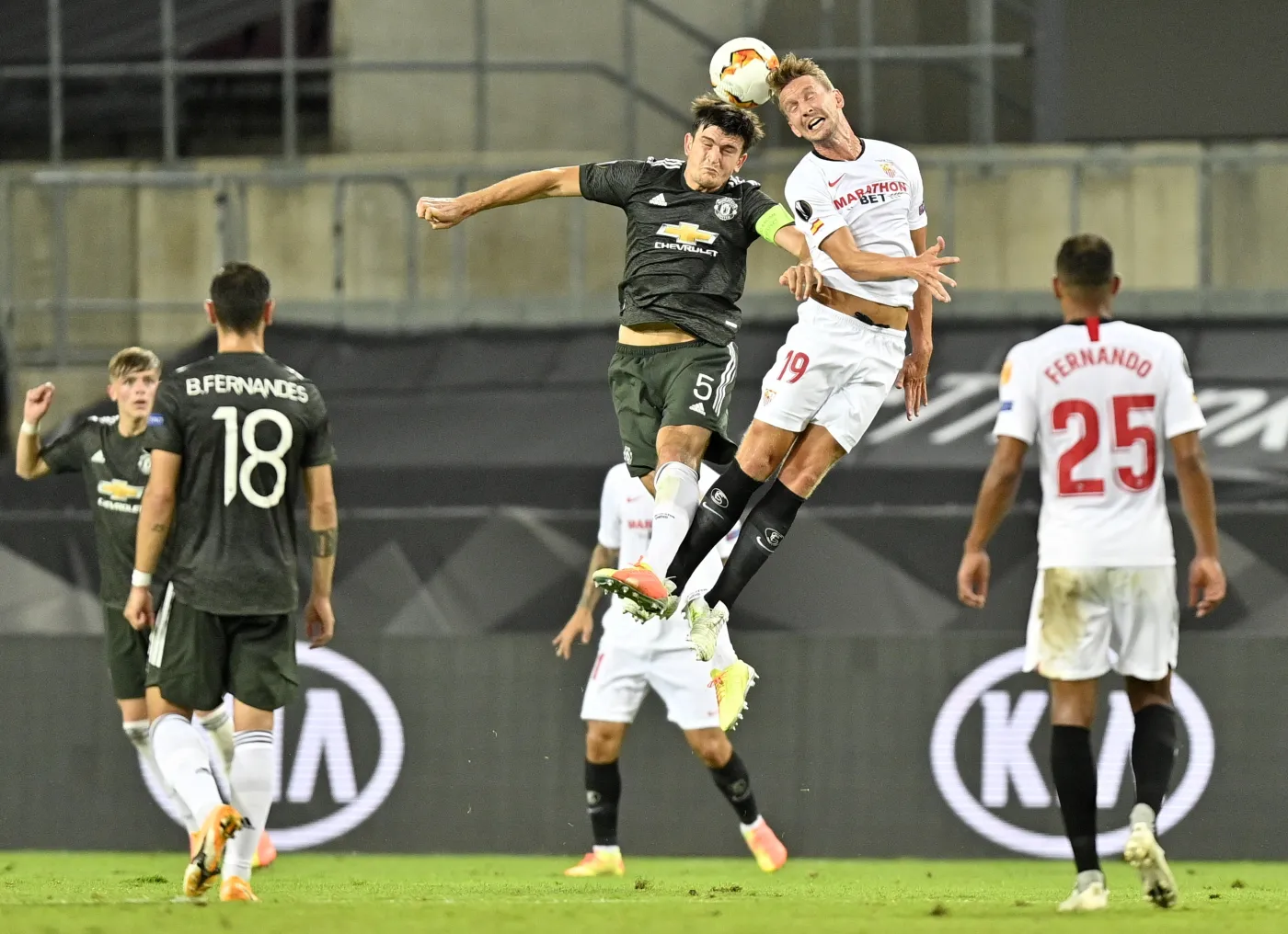 Sevilla pierwszym finalistą. Manchester United pożegnał się z Ligą Europy