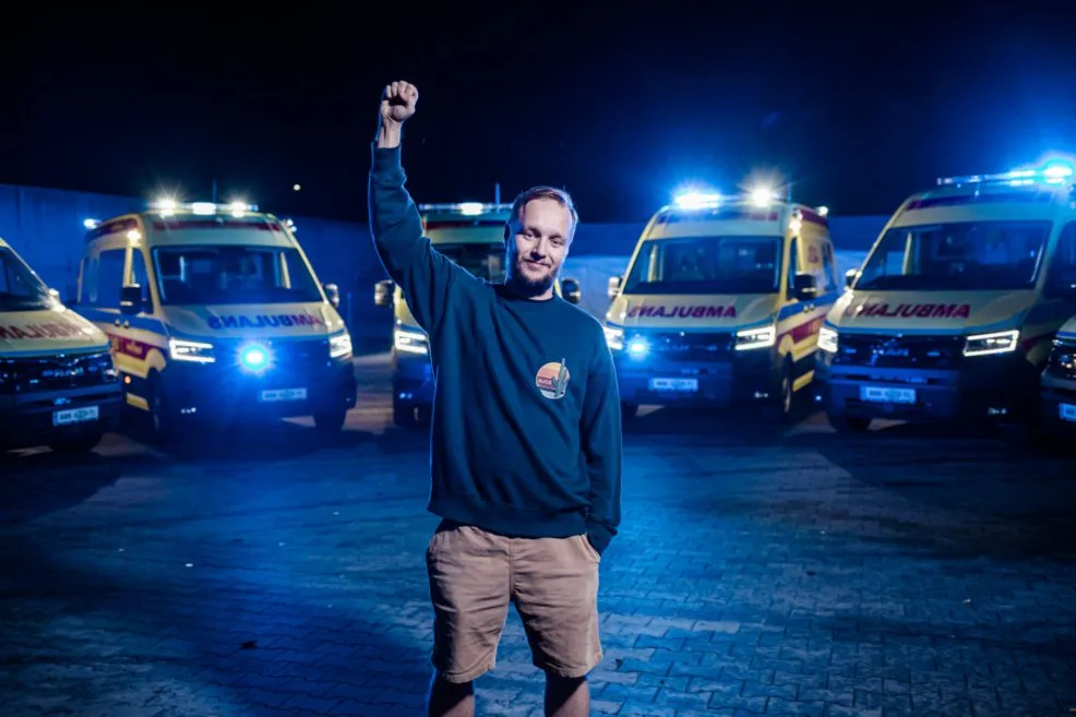 #hot16challenge2_final_1