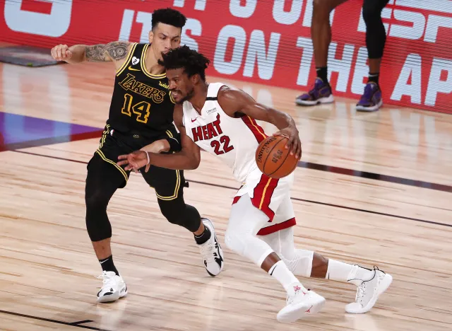 Los Angeles Lakers w połowie drogi  do 17. mistrzostwa NBA