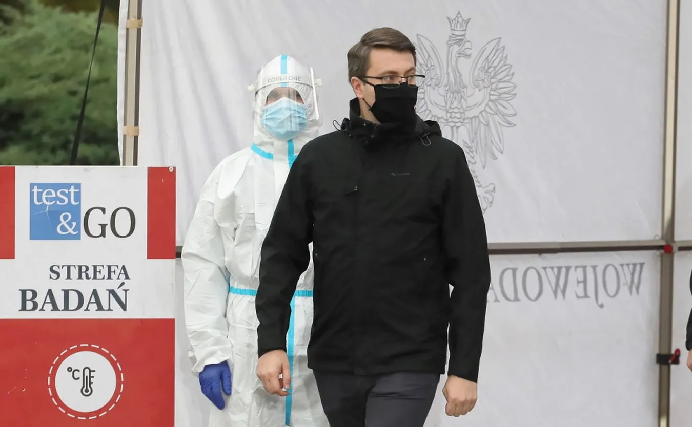 Rzecznik rządu na kwarantannie. Miał kontakt z osobą zakażoną koronawirusem