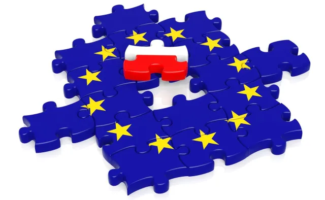 O co Polska spiera się z Unią Europejską? Konflikt o praworządność to nie wszystko