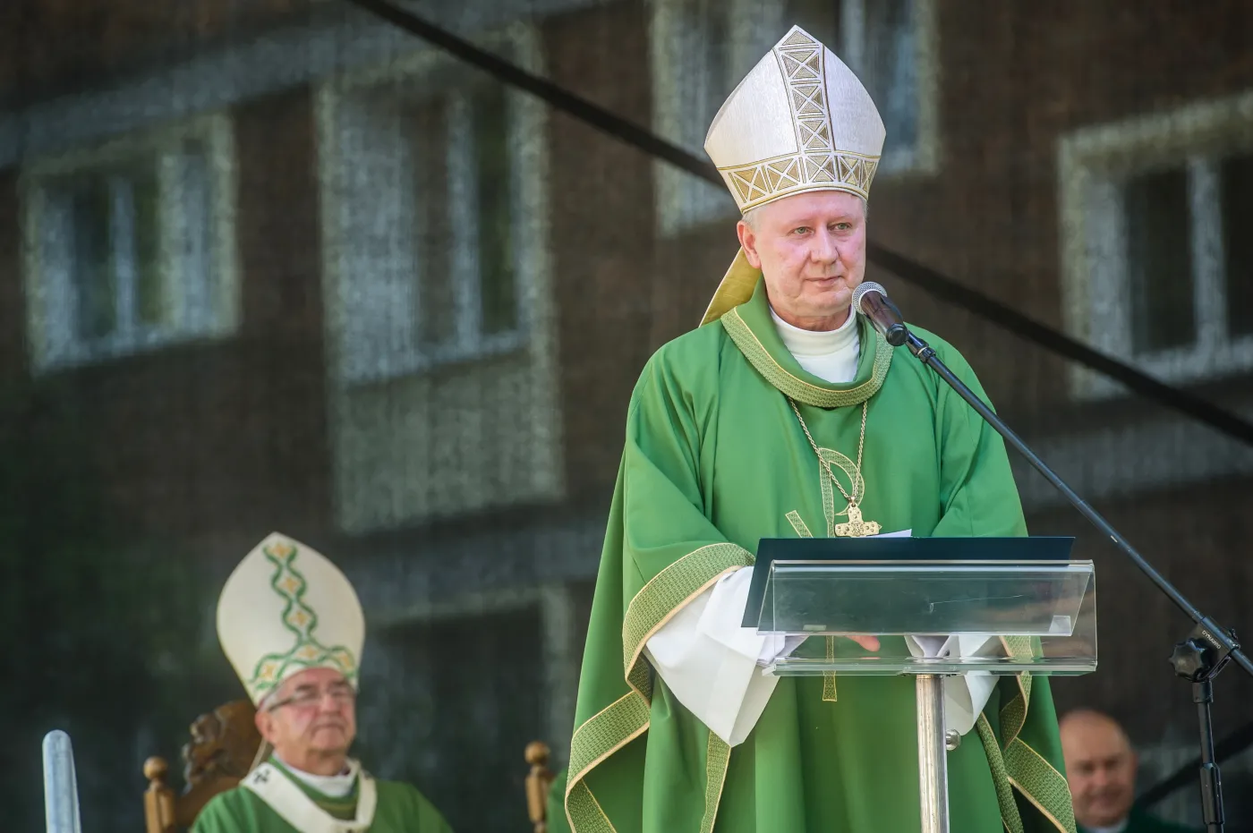 50. rocznica Grudnia '70. Bp Szlachetka mówi o "ideologii bezwstydu" i "dysfunkcjach płci"