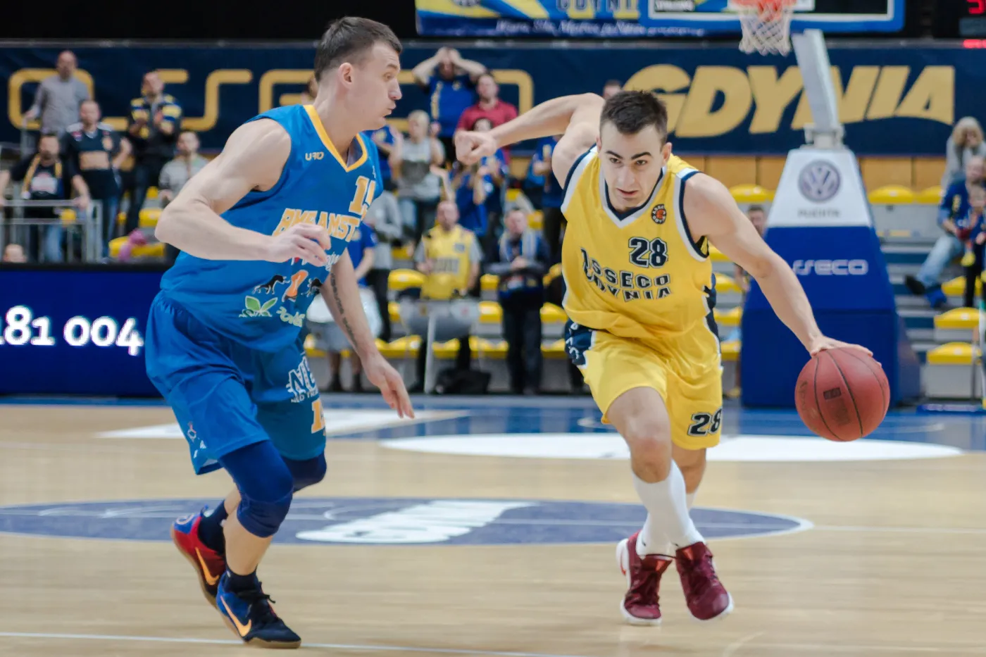 Ekstraklasa koszykarzy. Przemysław Żołnierewicz zerwał więzadło krzyżowe