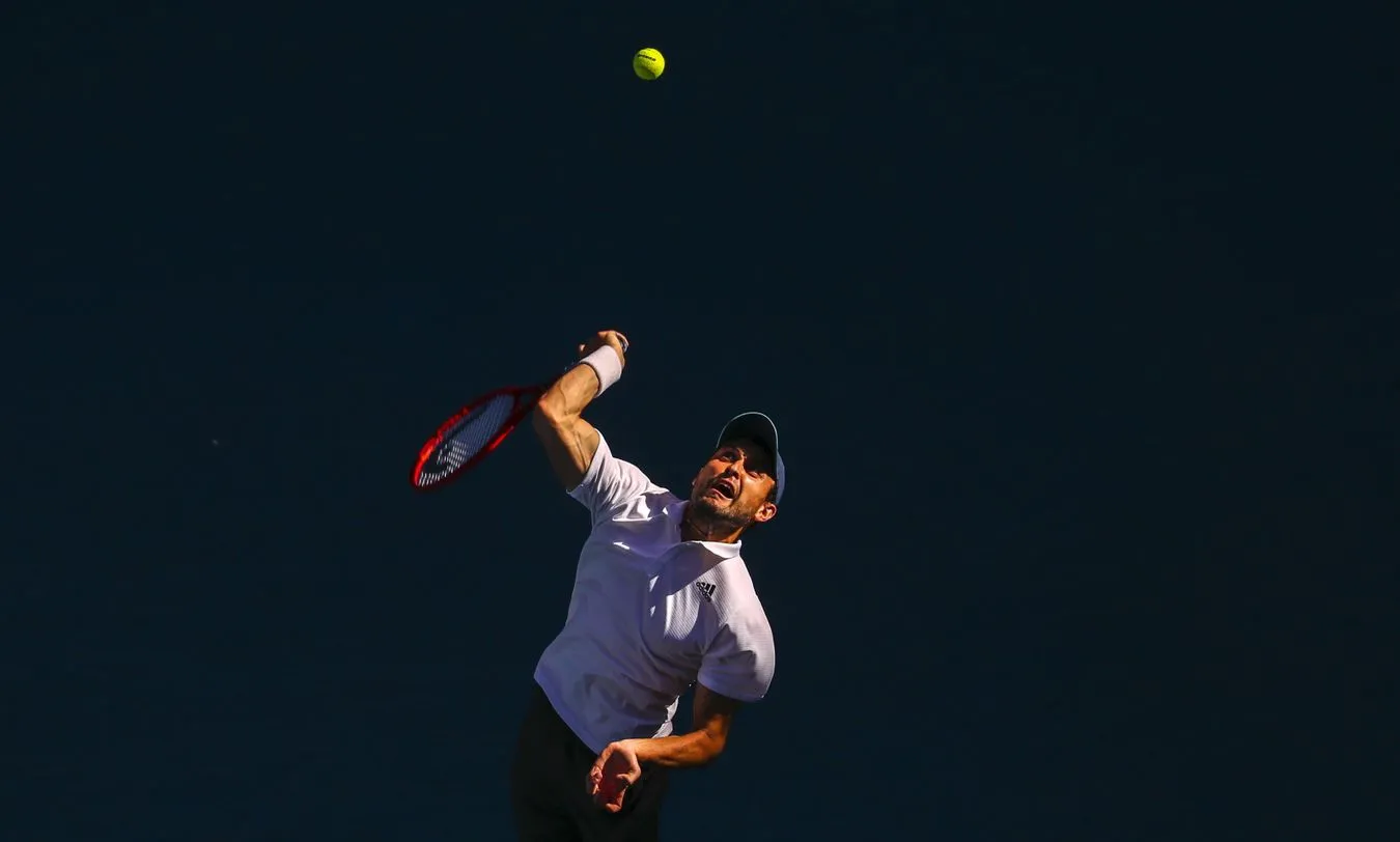 Australian Open: Rosyjski debiutant w 1/8 finału