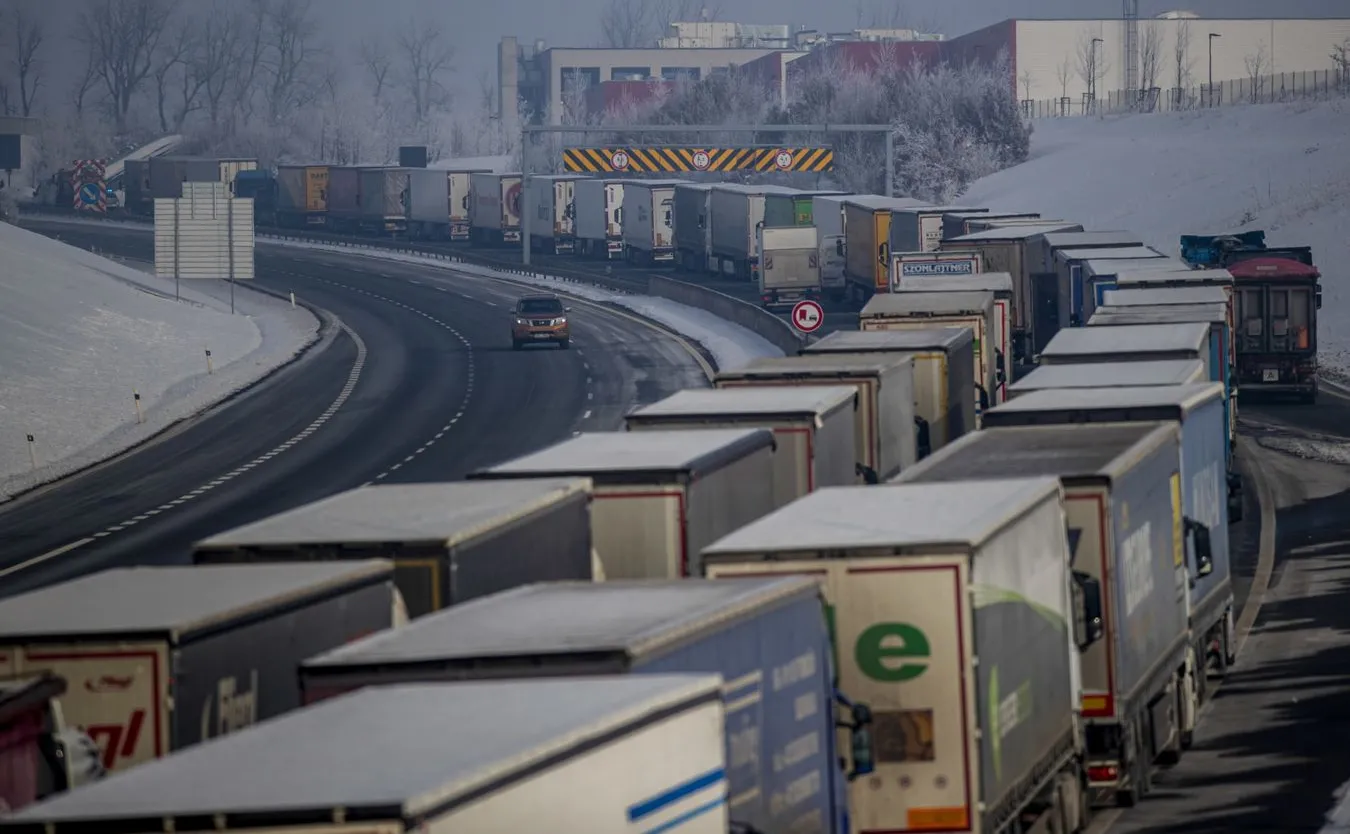 Niemcy zamknęli granice. "Łańcuchy dostaw w Europie załamią się w ciągu kilku dni"