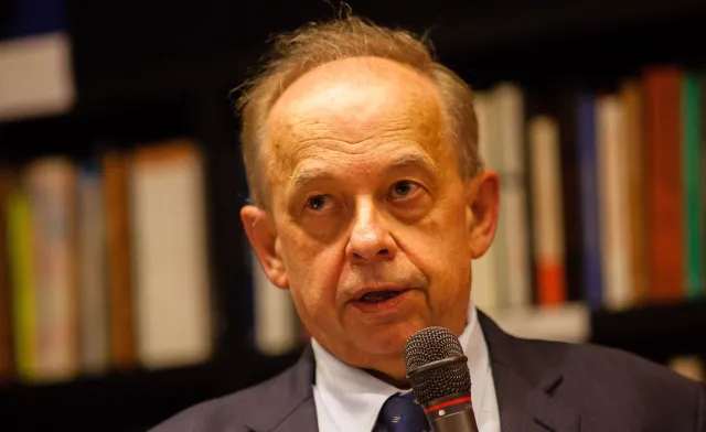 Prof. Wojciech Sadurski uniewinniony w procesie o zniesławienie TVP