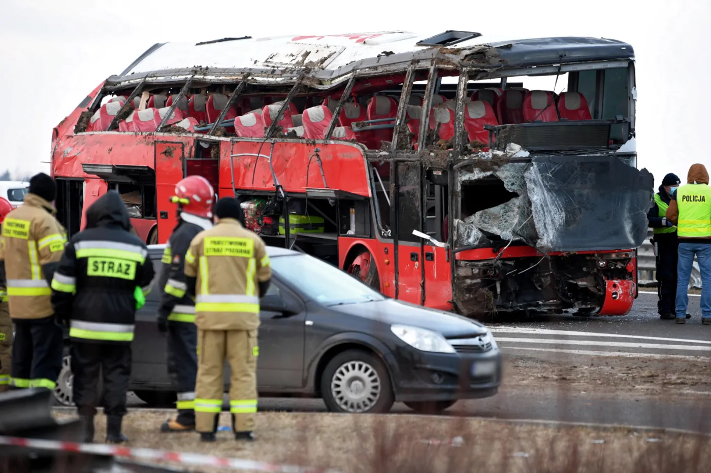 wypadek-na-a4-w-kaszycach-37085691.jpg