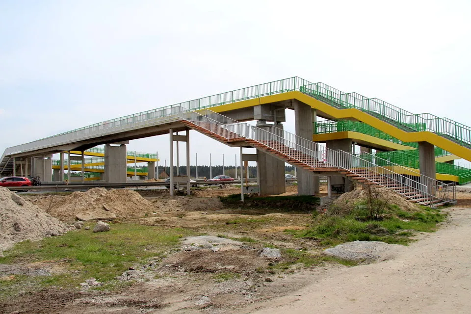 kladka-nad-autostrada-a1-37131623.jpg