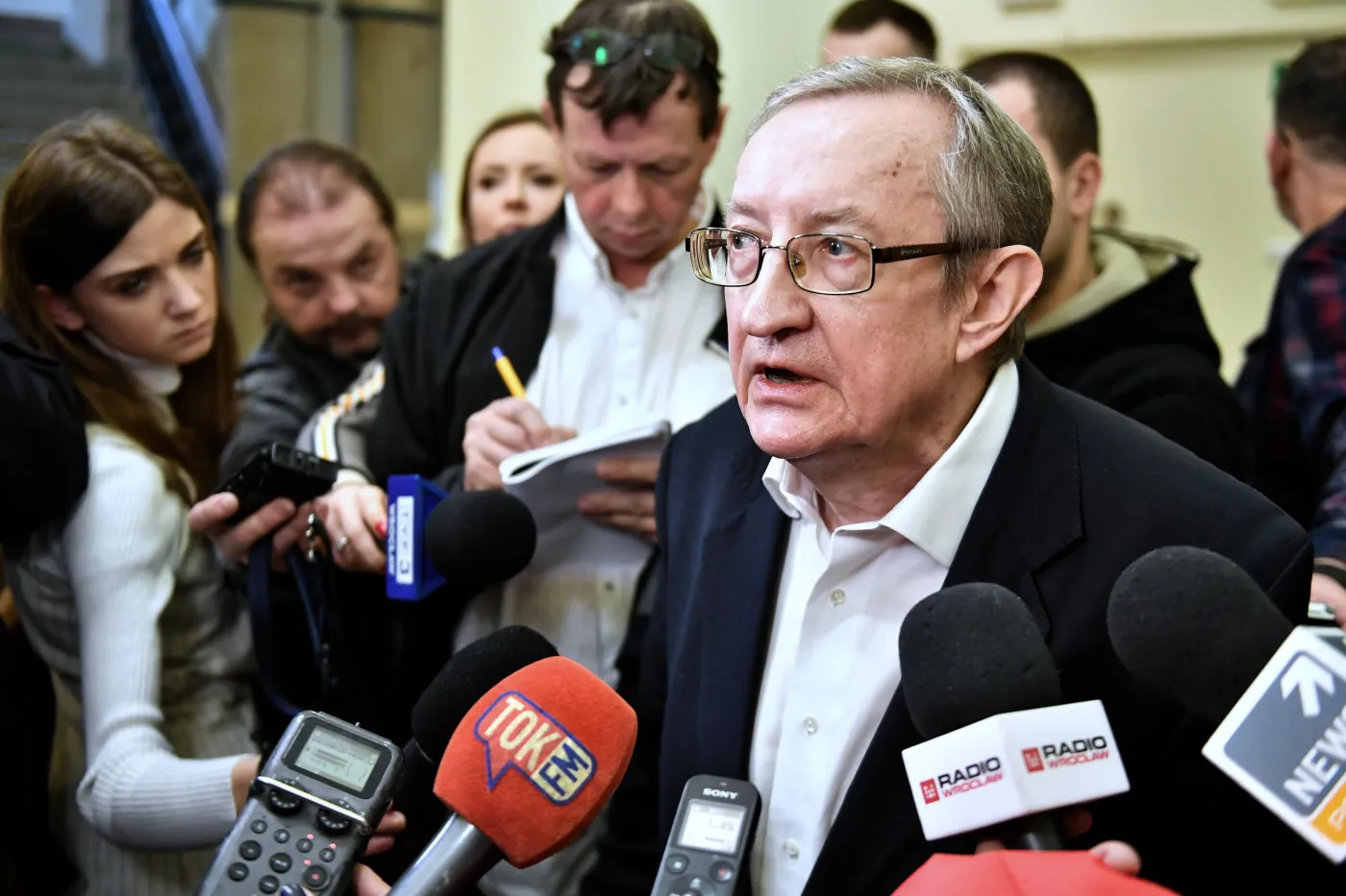 Pinior nie trafi do więzienia. Sąd zdecydował o dozorze elektronicznym