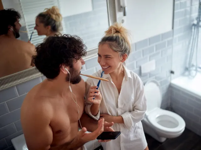 Co mają zęby do życia seksualnego? Okazuje się, że całkiem sporo!