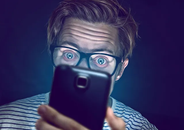 Skutki pandemii: Wzrost ryzykownych zachowań, jak hazard i uzależnienia