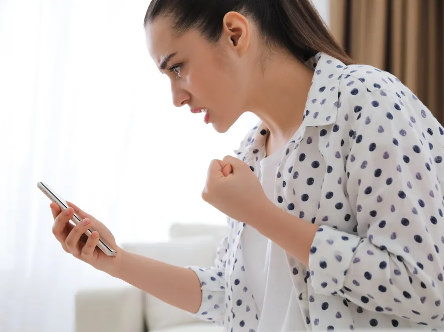 Witajcie w naszej bańce. Jeśli tam są zdrajcy, to my jesteśmy po dobrej stronie [OPINIA]