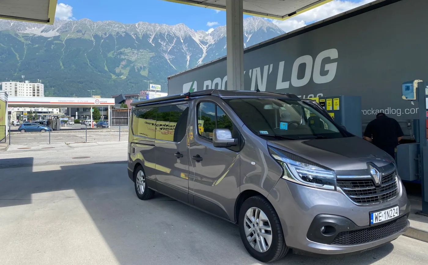 renault-trafic-wavecamper-37216670.jpg