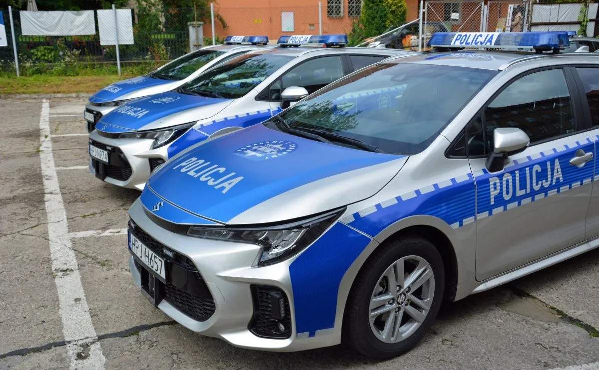 suzuki-swace-dla-policji-37222812.jpg