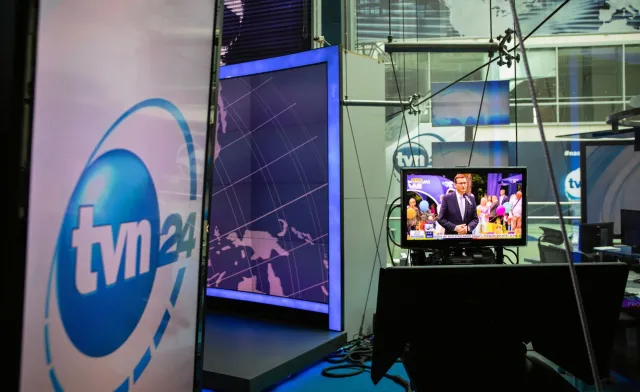 Lex TVN wchodzi bocznymi drzwiami