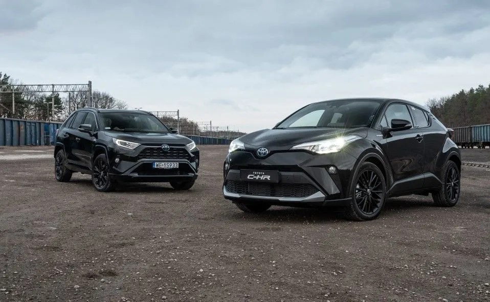 toyota-chr-black-edition-37049914.jpg