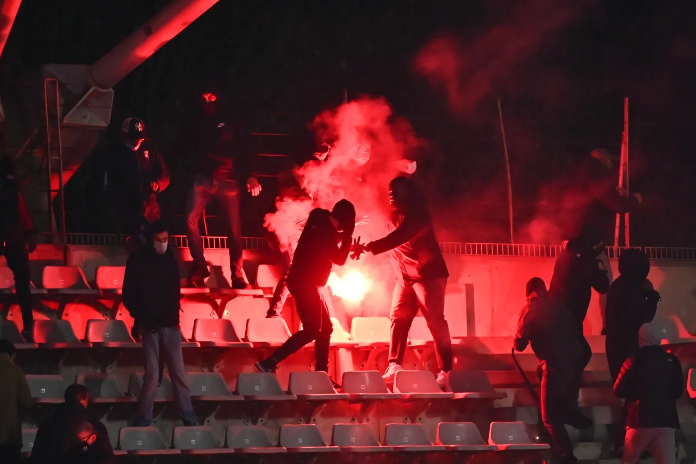 Olympique Lyon i Paris FC wykluczone z Pucharu Francji