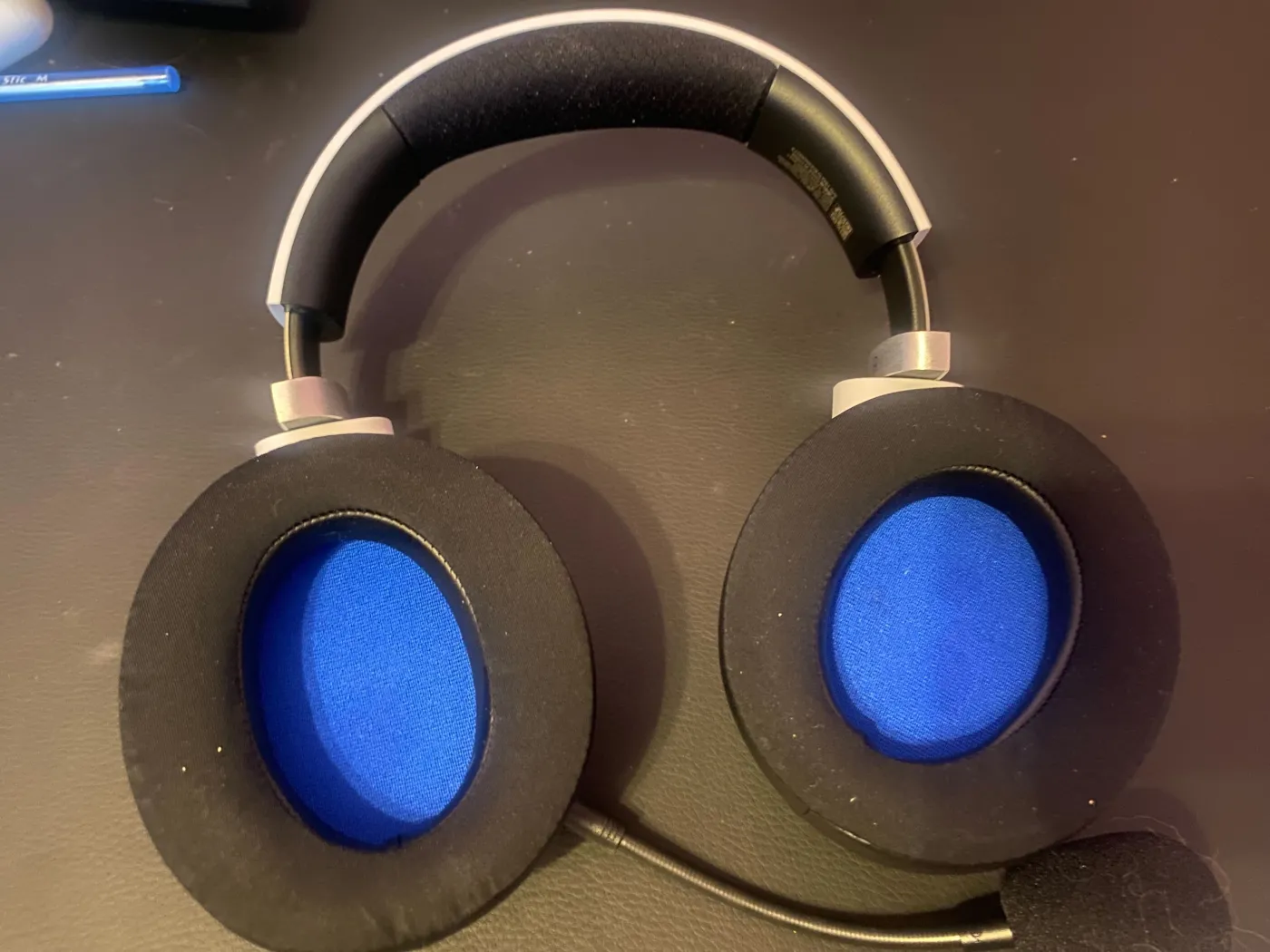 razer-kaira-pro-dla-ps5-37350413.jpg