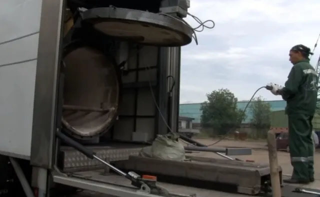 Krematorium w ciężarówce do palenia cywili. "Metoda KGB: Nie ma ciała, nie ma sprawy"