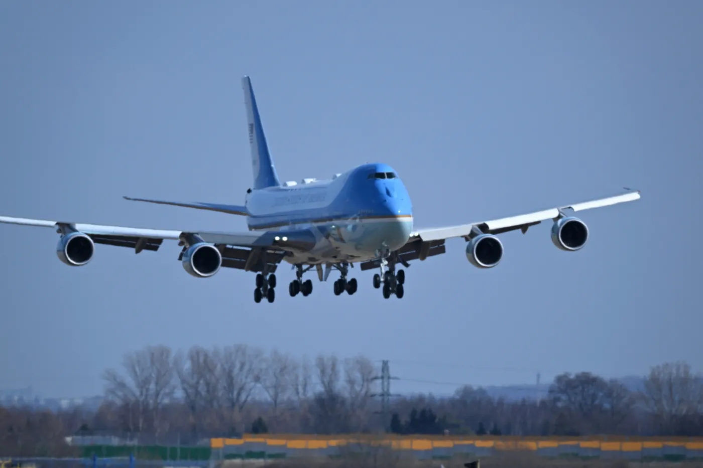 Air Force One z Bidenem już w Warszawie