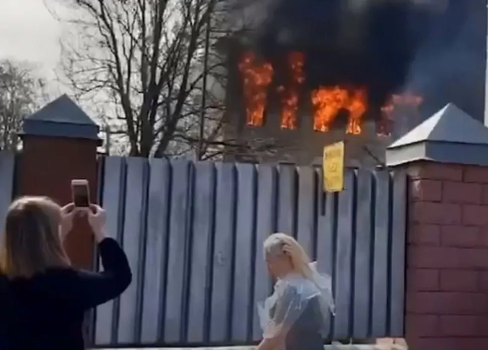 Seria niewyjaśnionych incydentów w Rosji. Podolak: Karma to okrutna rzecz