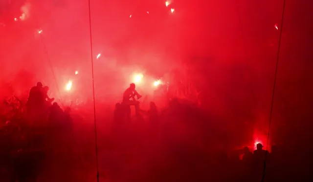 30 policjantów rannych, 13 osób aresztowanych. Bilans meczu w Marsylii