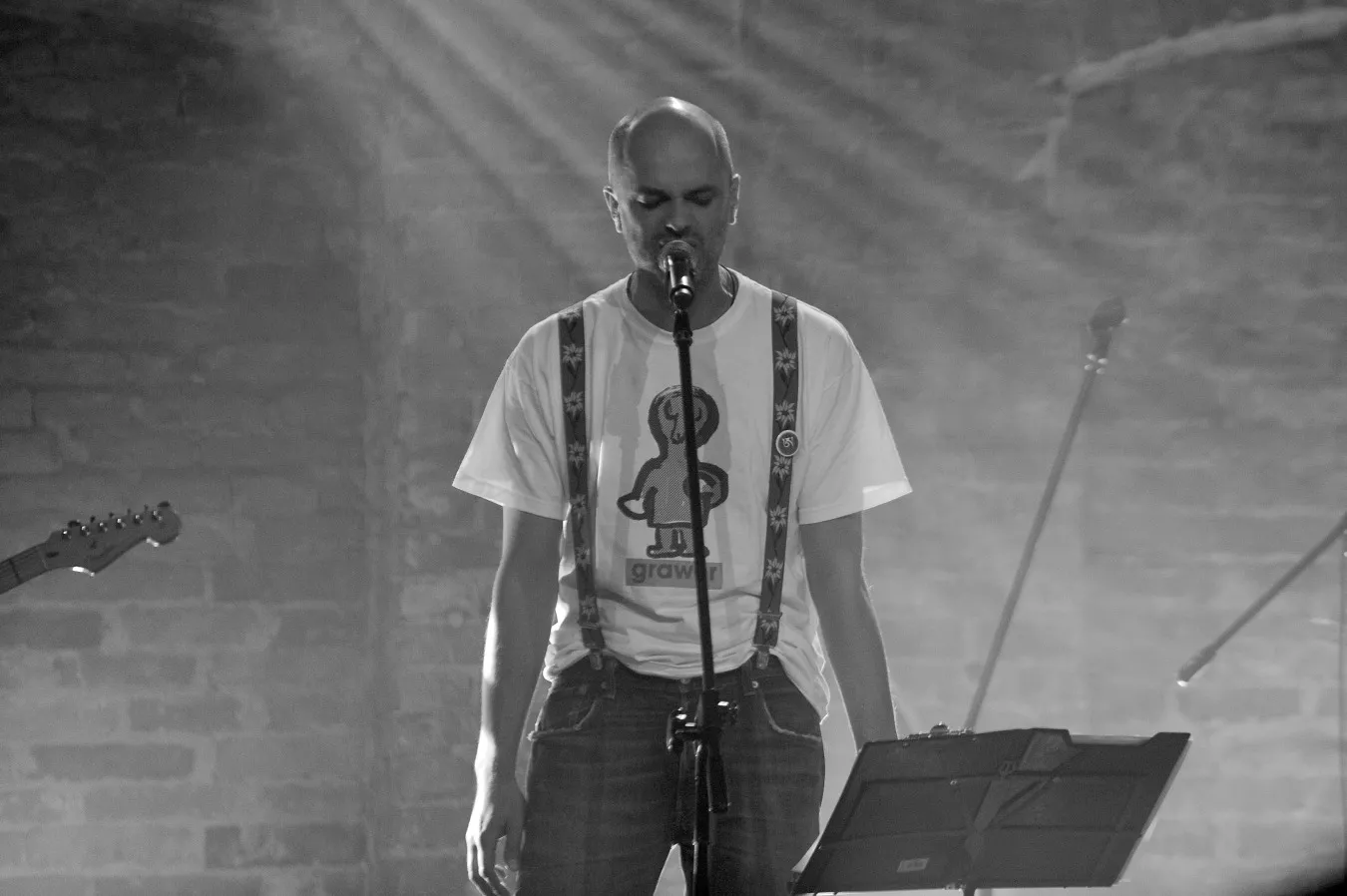 Jacek "Budyń" Szymkiewicz nie żyje. Wokalista Pogodno miał 48 lat