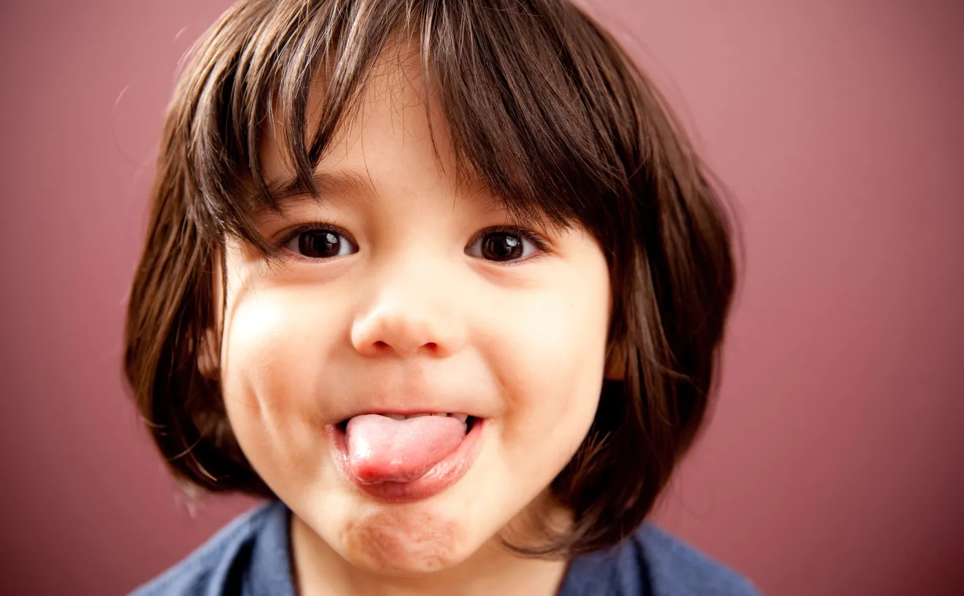 Problemotwórcze wędzidełko - oto, kiedy naprawdę trzeba się z nim radykalnie rozprawić