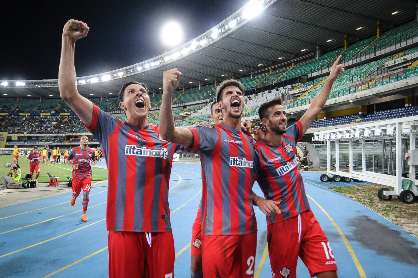 Wielkie święto na północy Włoch. Cremonese po 26 latach wraca do Serie A