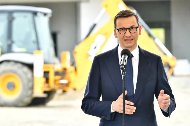 Inflacja rośnie, a zadowolonych z rządów Morawieckiego... przybywa. SONDAŻ