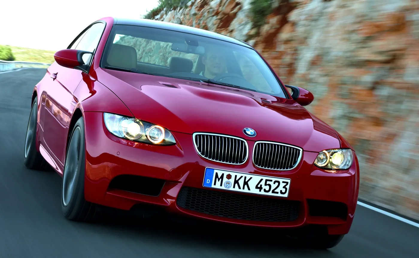 bmw-m3-coupe-z-2007-roku-37541984.jpg