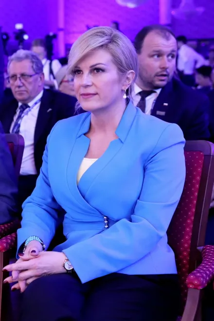 kolinda-grabarkitarovic-37555602.jpg