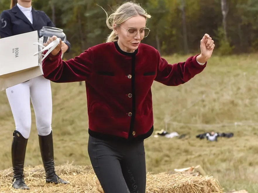 Ta zniewaga krwi wymaga?! Agnieszka Woźniak-Starak pokazała, jak niefortunnie zaproszono ją na imprezę...
