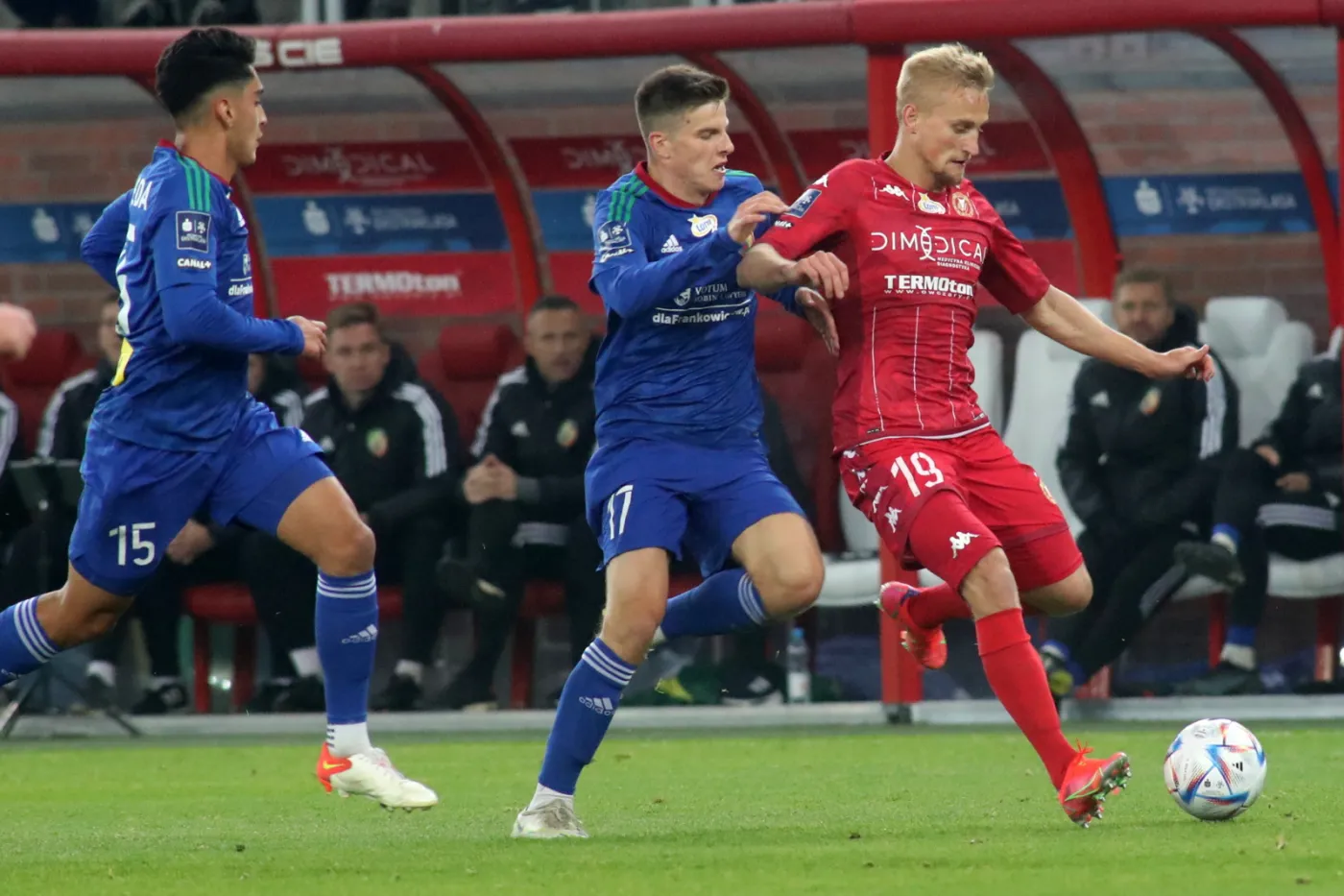 Marsz Widzewa w górę tabeli. Łodzianie pokonali Miedź