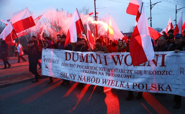 Marsz Niepodległości w Warszawie [ZDJĘCIA]