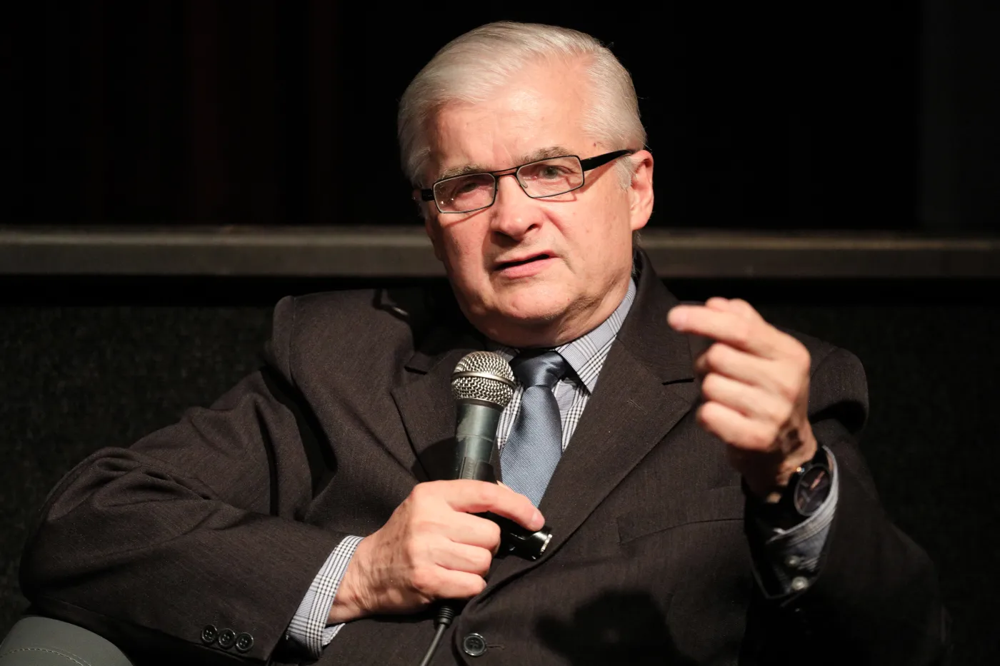 Cimoszewicz wpuściłby Ławrowa do Polski. "On zgodziłby się nawet na tanki rosyjskie"