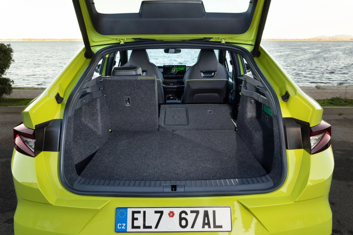 skoda-enyaq-coupe-rs-iv-37610259.jpg