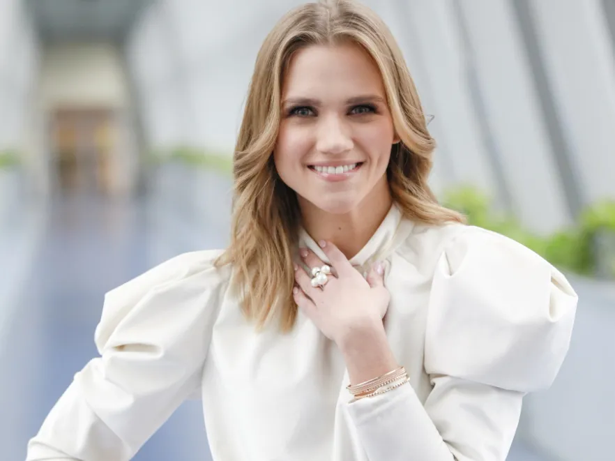 Agnieszka Kaczorowska wyznała: nie ochrzciła i nie ochrzci córek. M.in. w trosce o ich czakry...