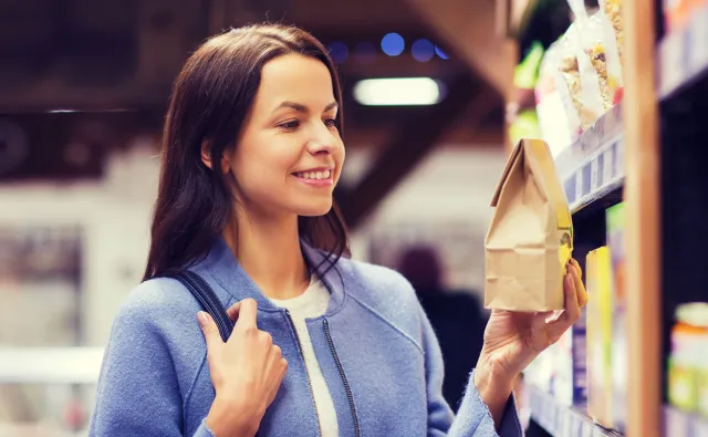 Niecodzienny prezent świąteczny od szefa. Będzie płacił za zakupy pracowników