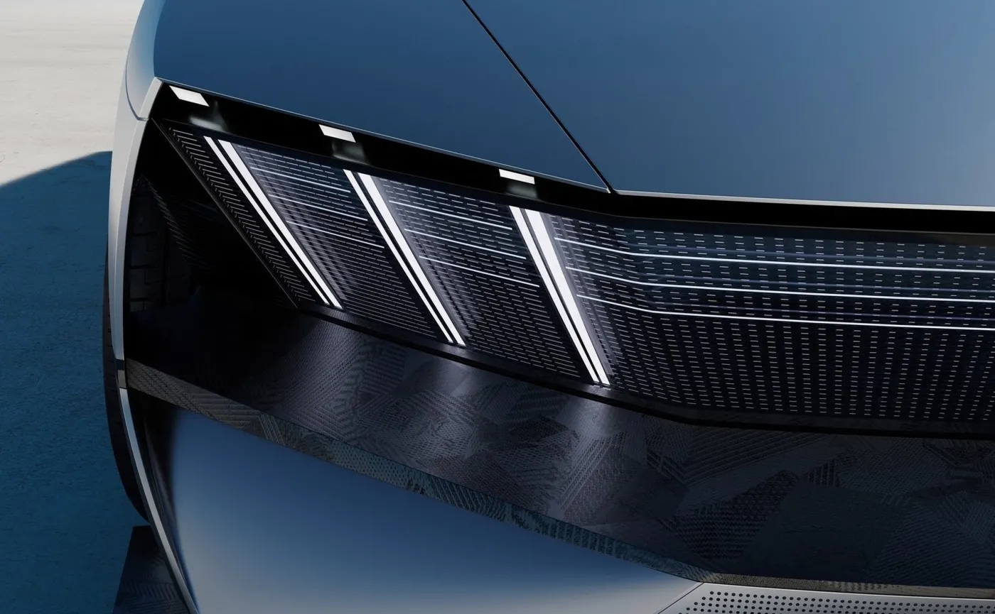 Peugeot zaskoczył wszystkich. Koniec z okrągłą kierownicą w samochodach