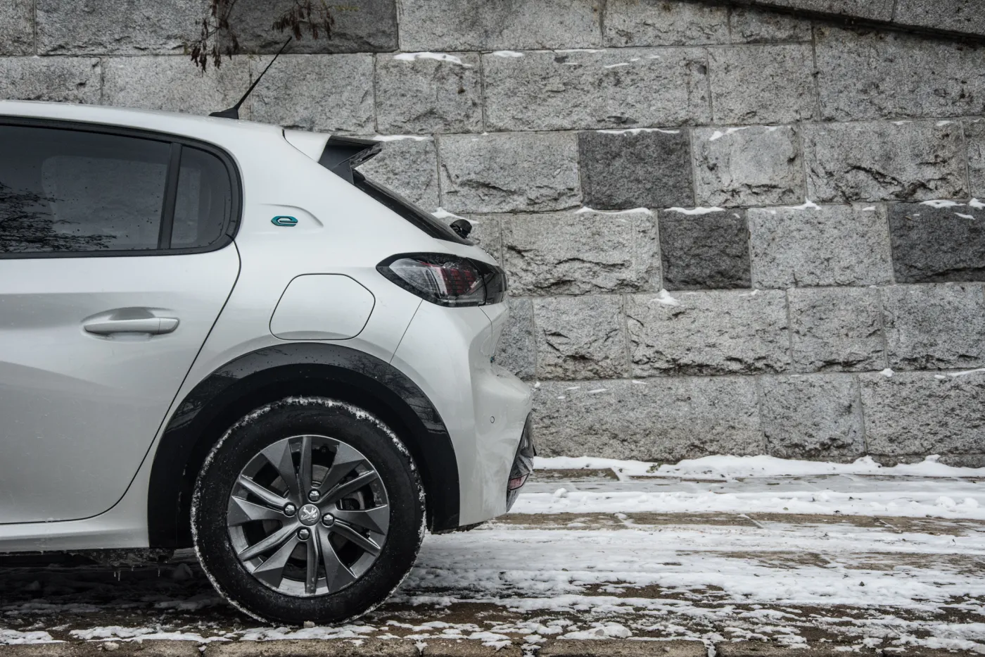 Test Peugeot e-208