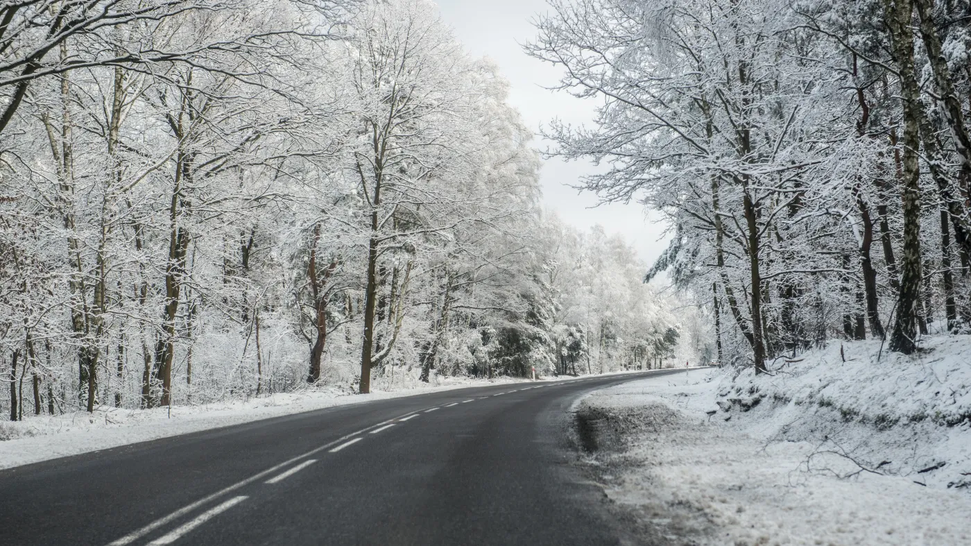 "Niebezpiecznie ślisko". Fatalna PROGNOZA POGODY na czwartek
